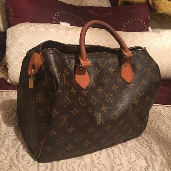 Authentic 💯% Louis Vuitton speed 30 - Picture 7 of 8